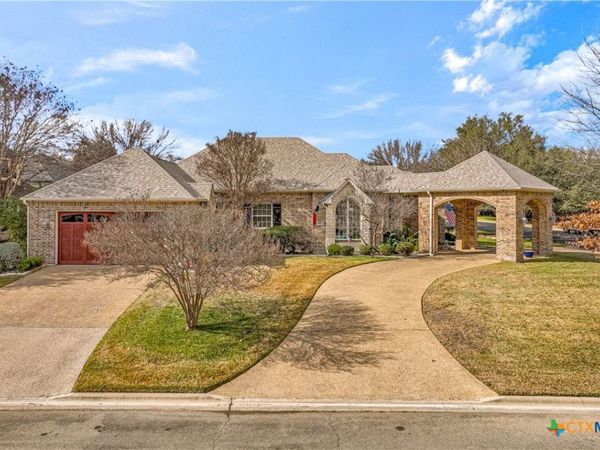5002 Meadow Oaks Drive, Nolanville, TX 76559