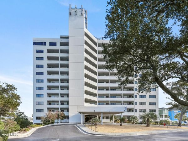 1080 Saint Joseph Street, Unit Apt 4c, Carolina Beach, NC 28428