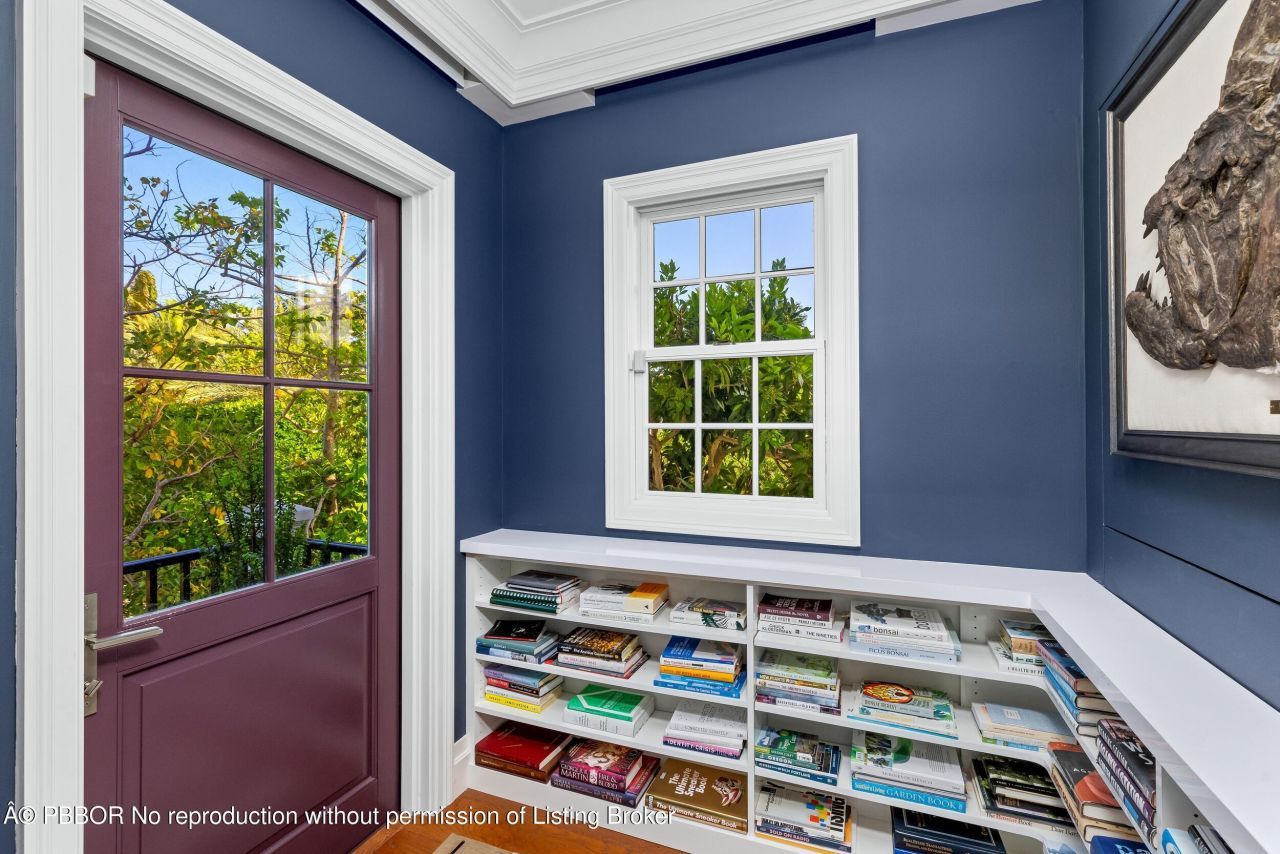 1053 N Lake Way, Palm Beach, FL 33480 Photo