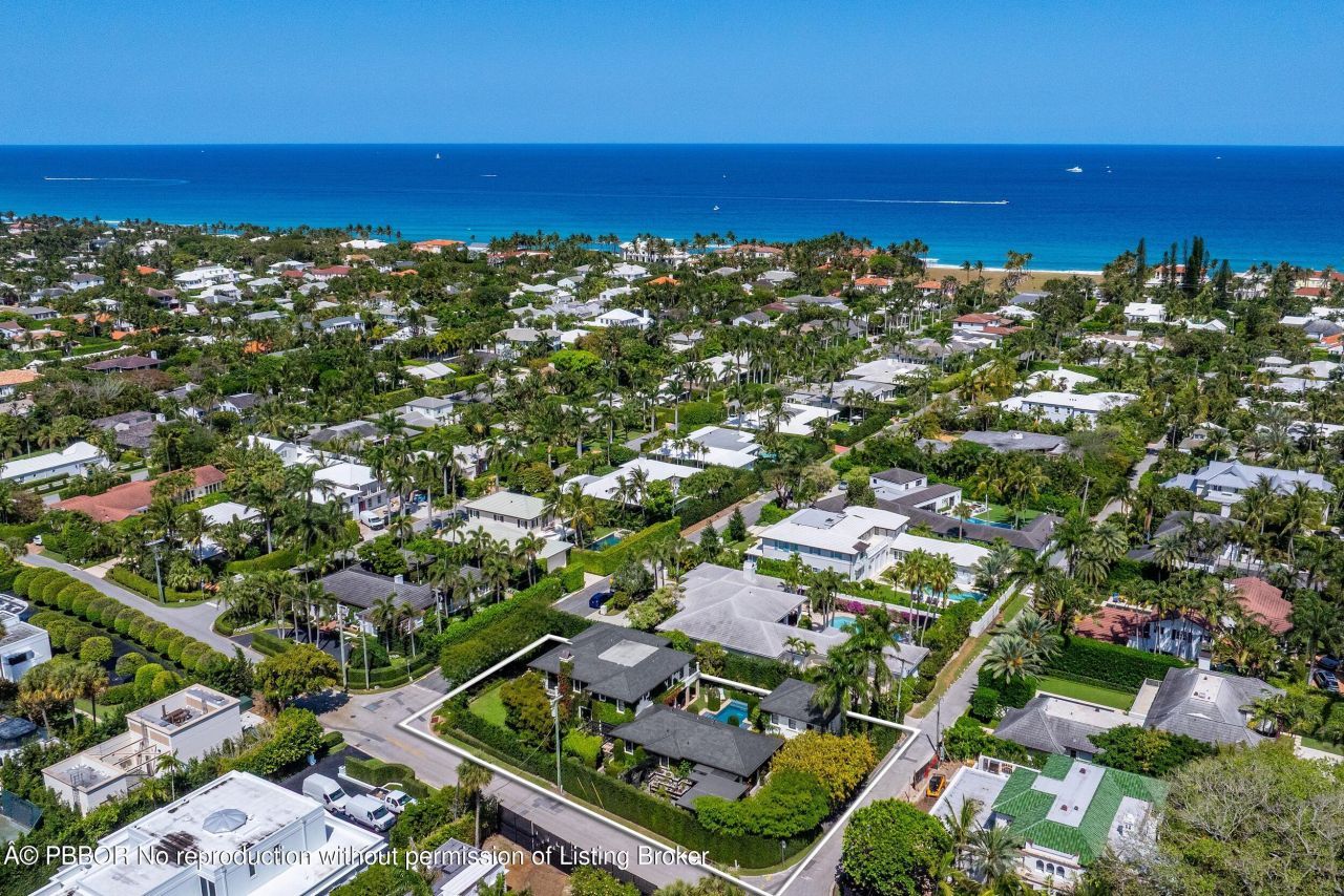 1053 N Lake Way, Palm Beach, FL 33480 Photo