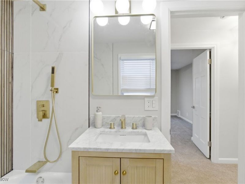 3623 Bainbridge Road, University Heights, OH 44118 Photo 16