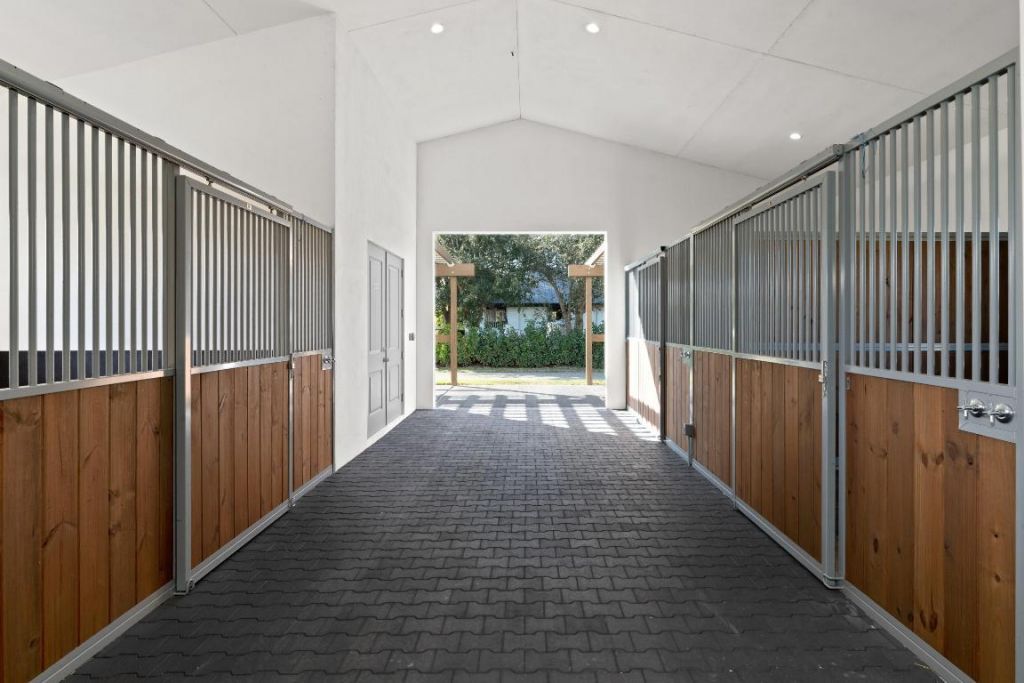 2889 Appaloosa Trail, Wellington, FL 33414 Photo