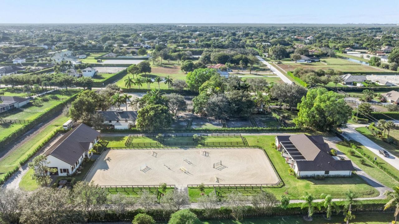 2889 Appaloosa Trail, Wellington, FL 33414 Photo