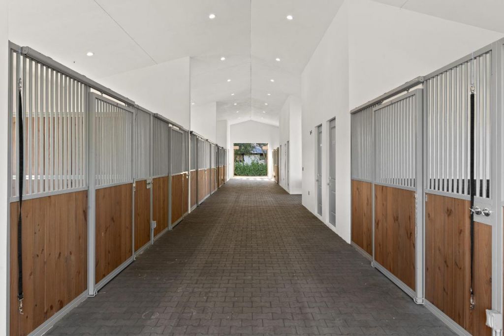 2889 Appaloosa Trail, Wellington, FL 33414 Photo