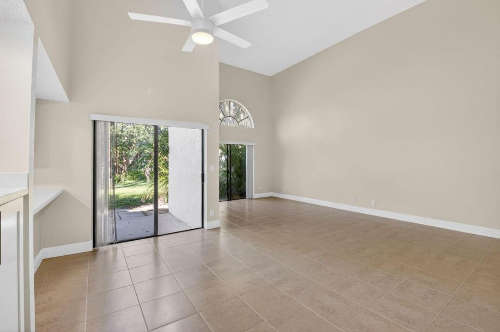 3143 Kingswood Terrace, Unit 3143, Boca Raton, FL 33431 Photo