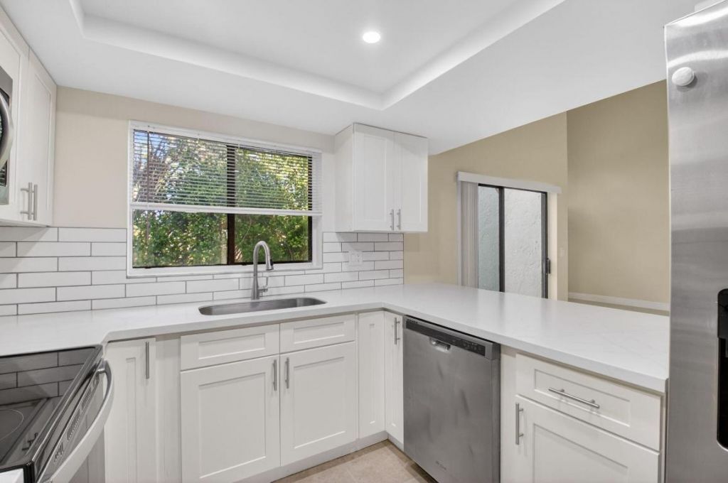 3143 Kingswood Terrace, Unit 3143, Boca Raton, FL 33431 Photo