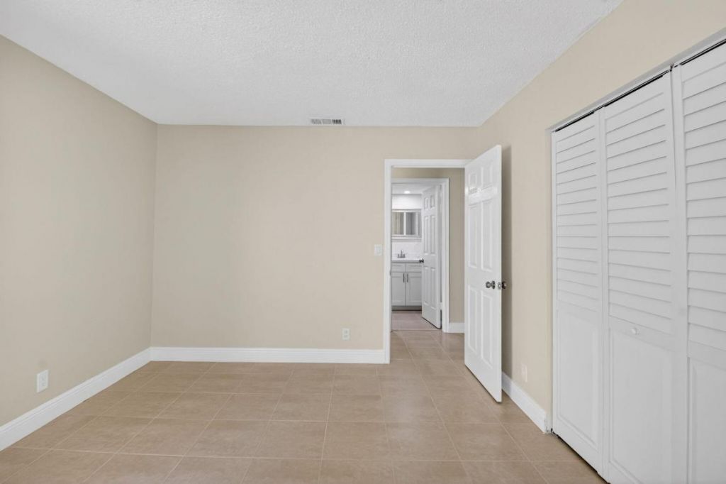 3143 Kingswood Terrace, Unit 3143, Boca Raton, FL 33431 Photo