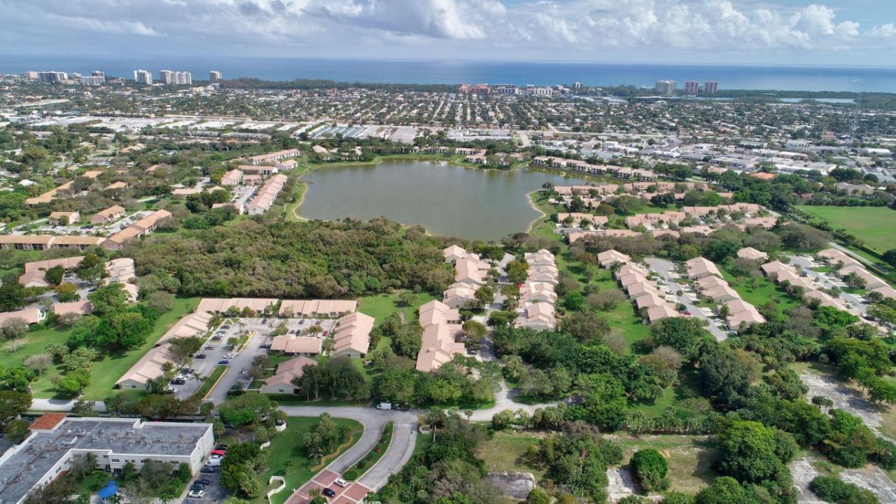 3143 Kingswood Terrace, Unit 3143, Boca Raton, FL 33431 Photo