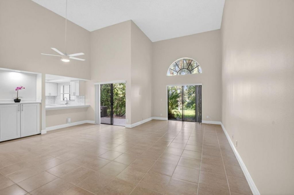 3143 Kingswood Terrace, Unit 3143, Boca Raton, FL 33431 Photo