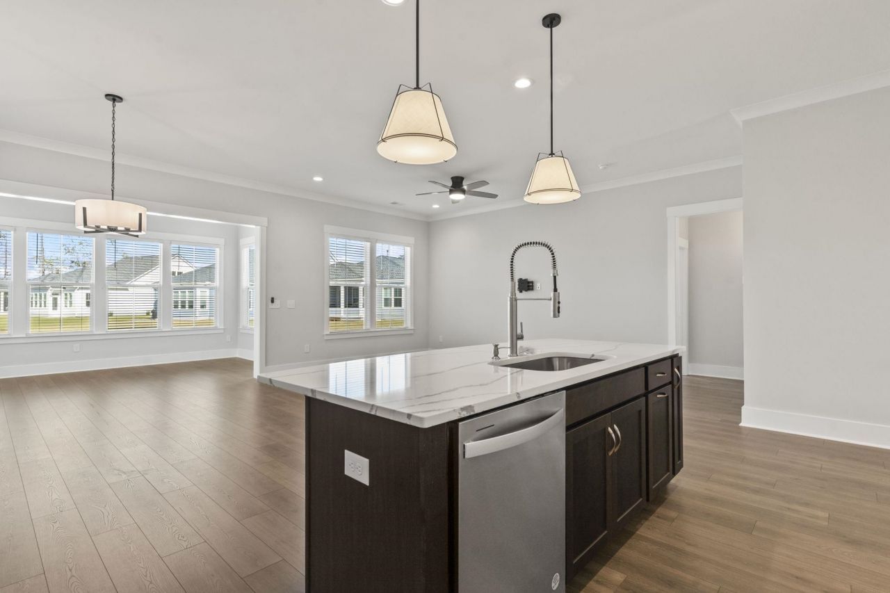 2034 Comradery Way Photo 13