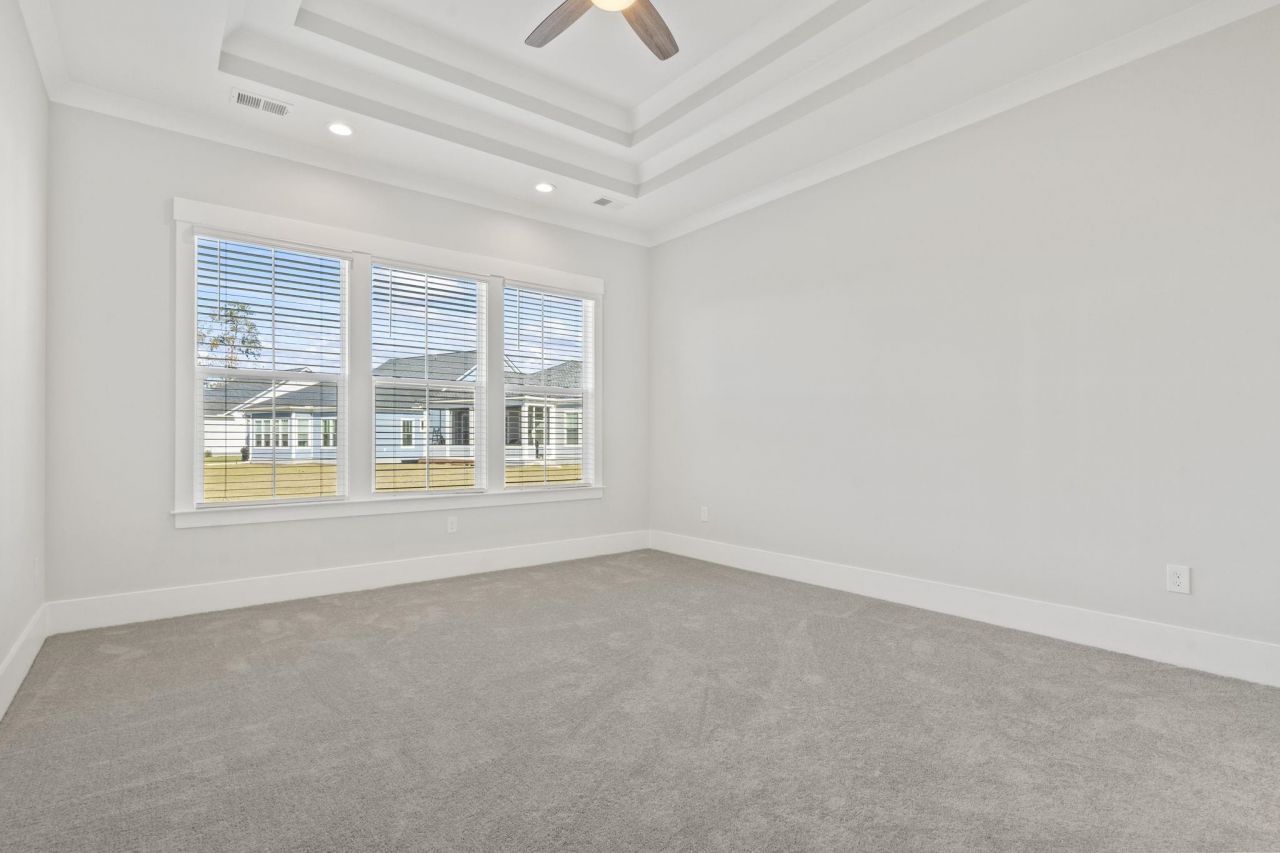 2034 Comradery Way Photo 22