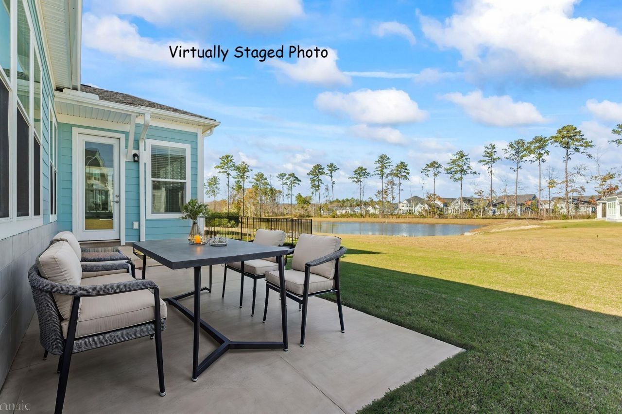 2034 Comradery Way Photo 26