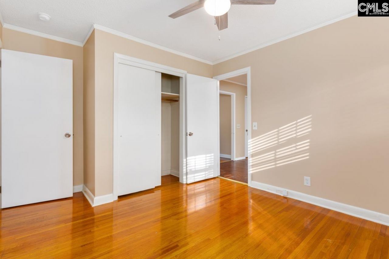 2532 Parkwood Drive  Photo 19