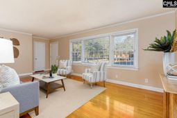 2532 Parkwood Drive  photo 4