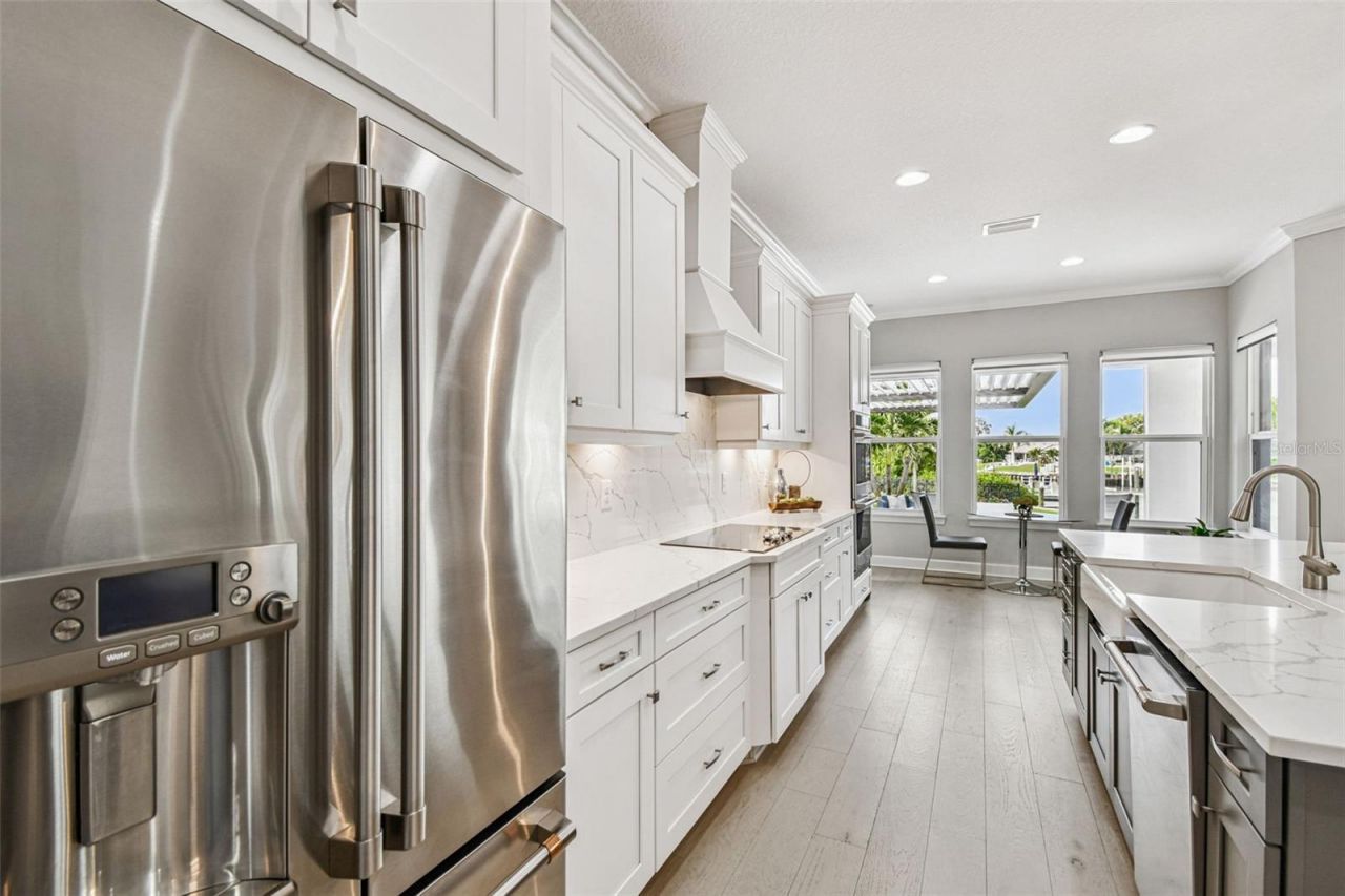 4054 Rocky Shores Drive, Tampa, FL 33634 Photo