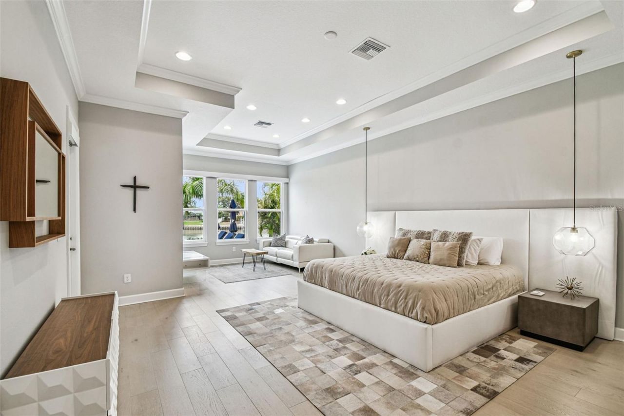 4054 Rocky Shores Drive, Tampa, FL 33634 Photo