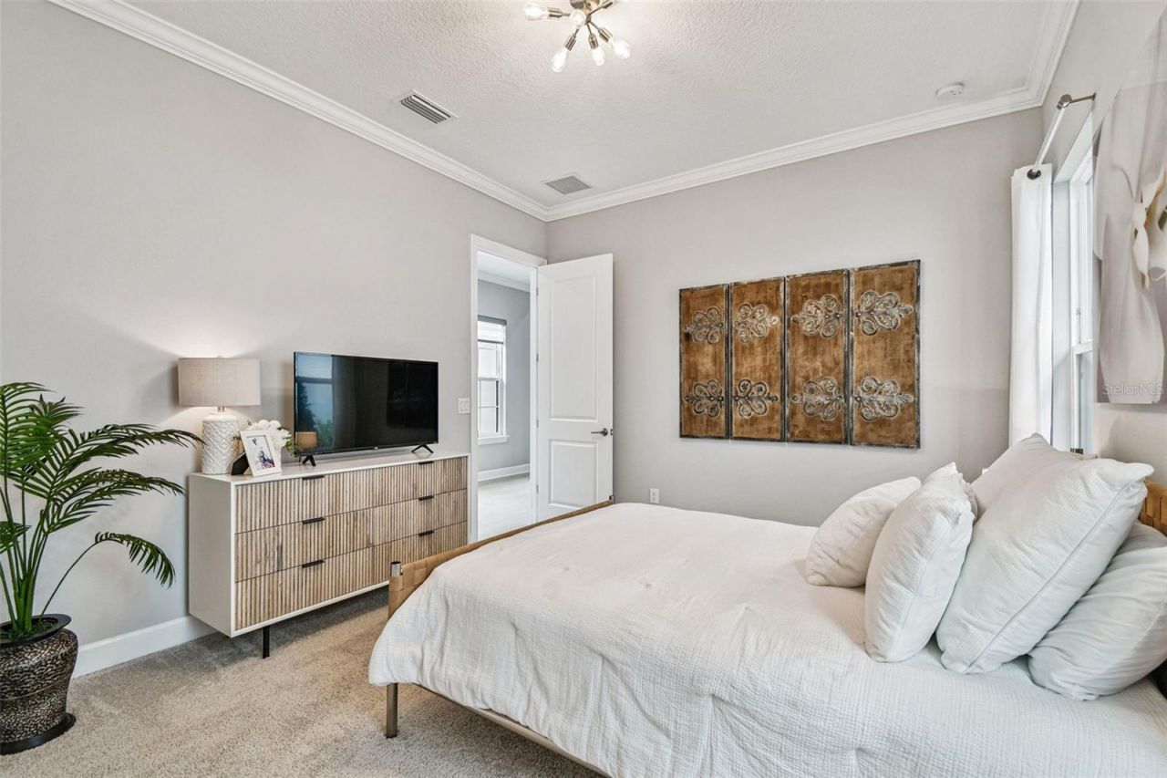 4054 Rocky Shores Drive, Tampa, FL 33634 Photo