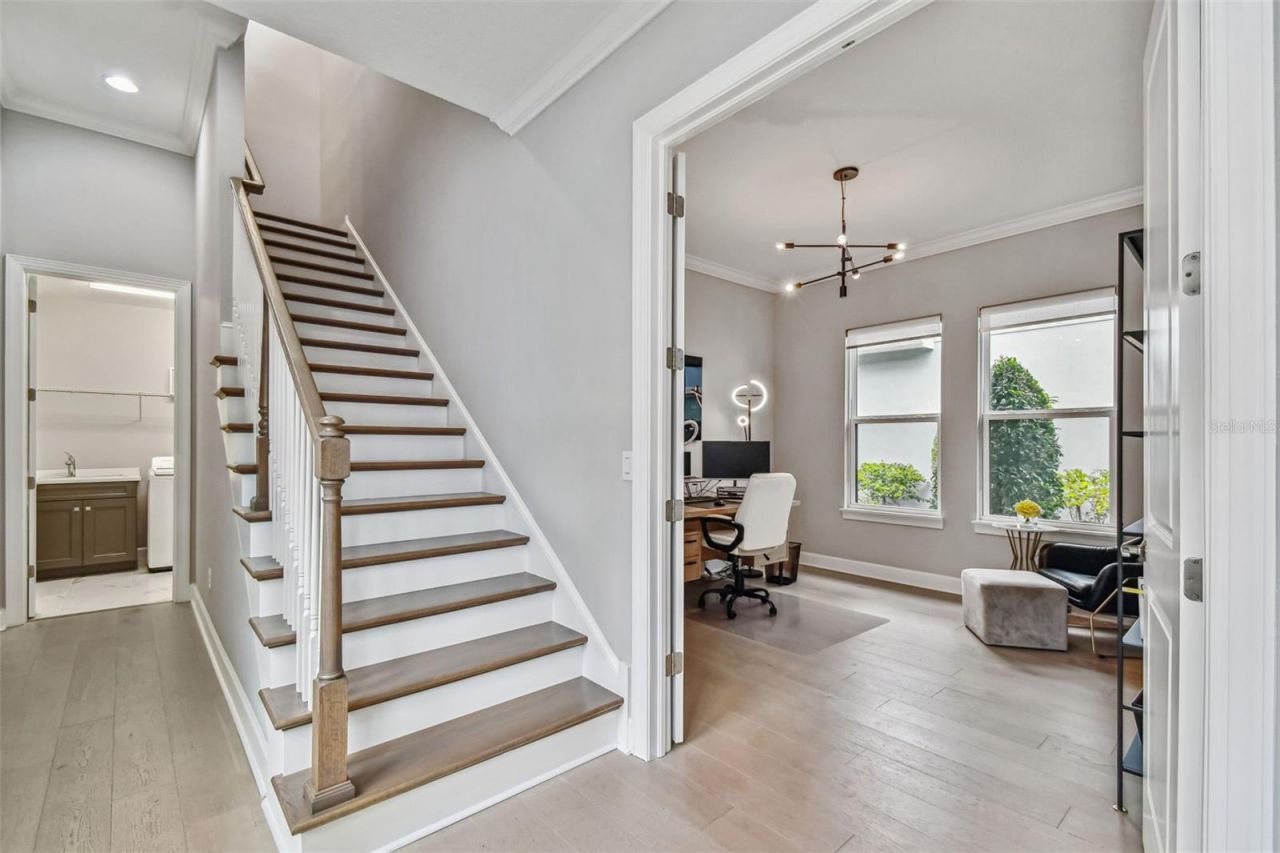 4054 Rocky Shores Drive, Tampa, FL 33634 Photo