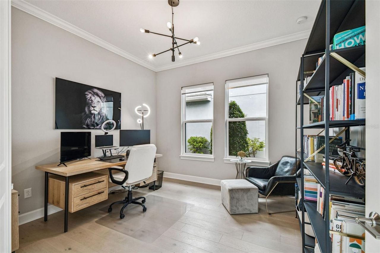 4054 Rocky Shores Drive, Tampa, FL 33634 Photo