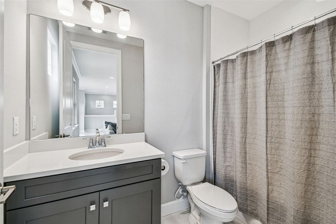 4054 Rocky Shores Drive, Tampa, FL 33634 Photo