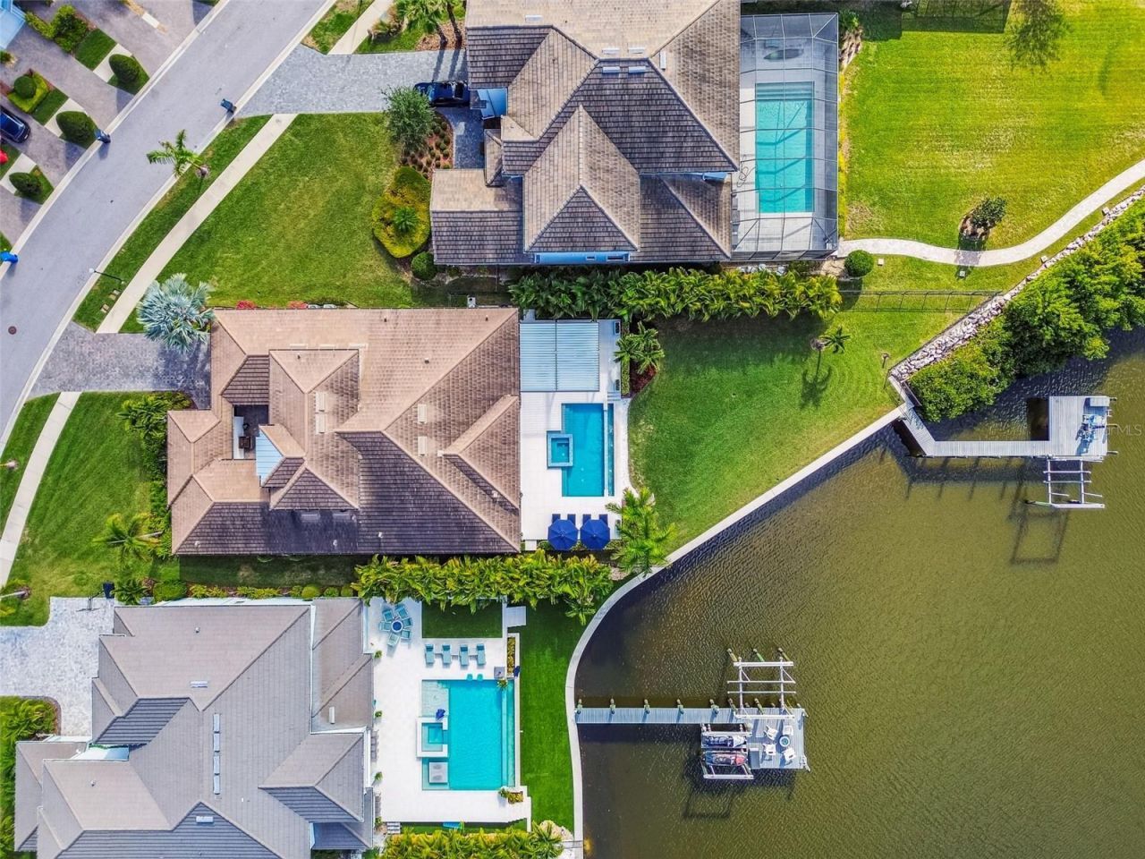 4054 Rocky Shores Drive, Tampa, FL 33634 Photo