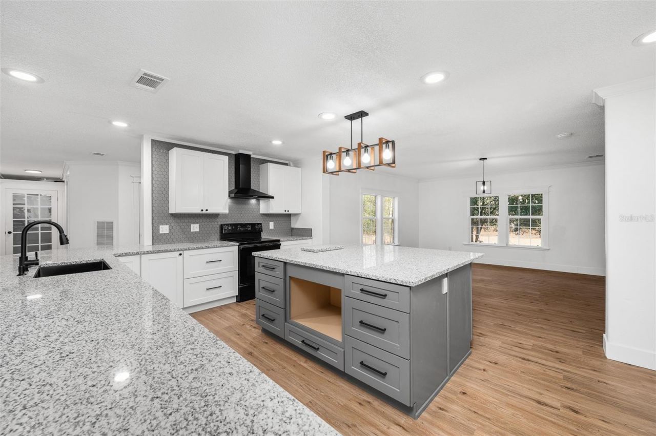 13076 SW 154th Street, Archer, FL 32618 Photo