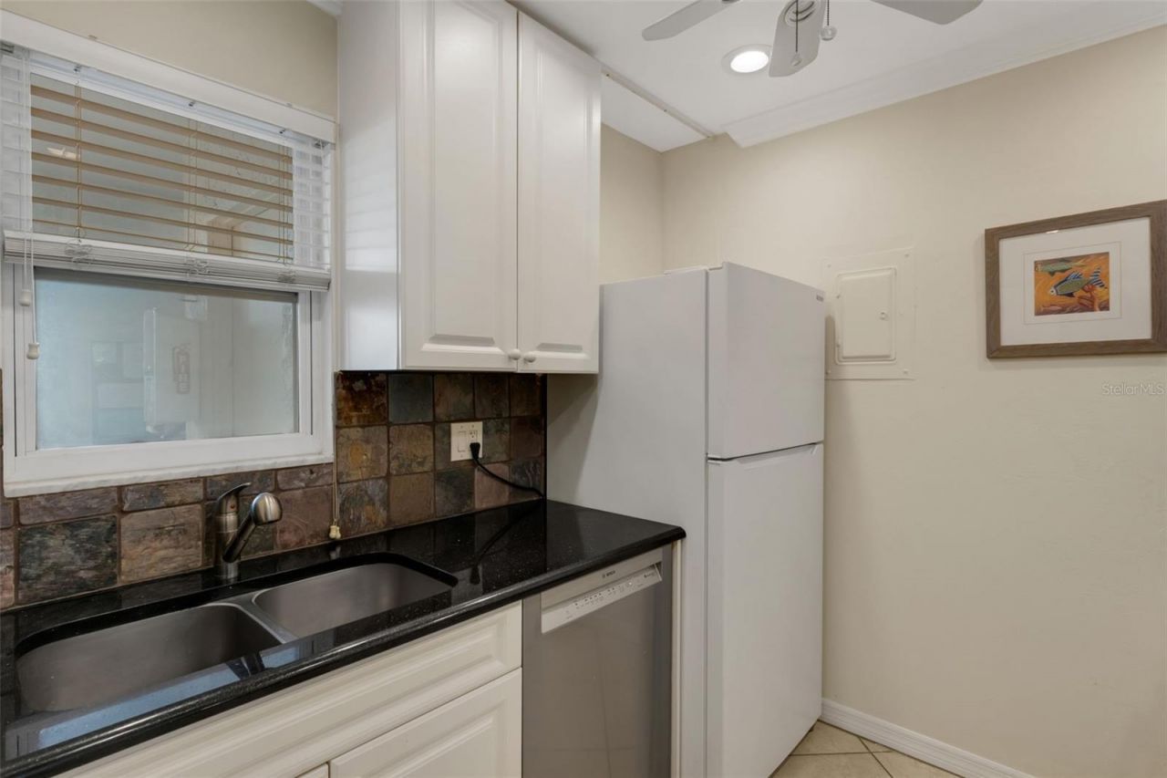 5661 Midnight Pass Road, Unit 401, Sarasota, FL 34242 Photo