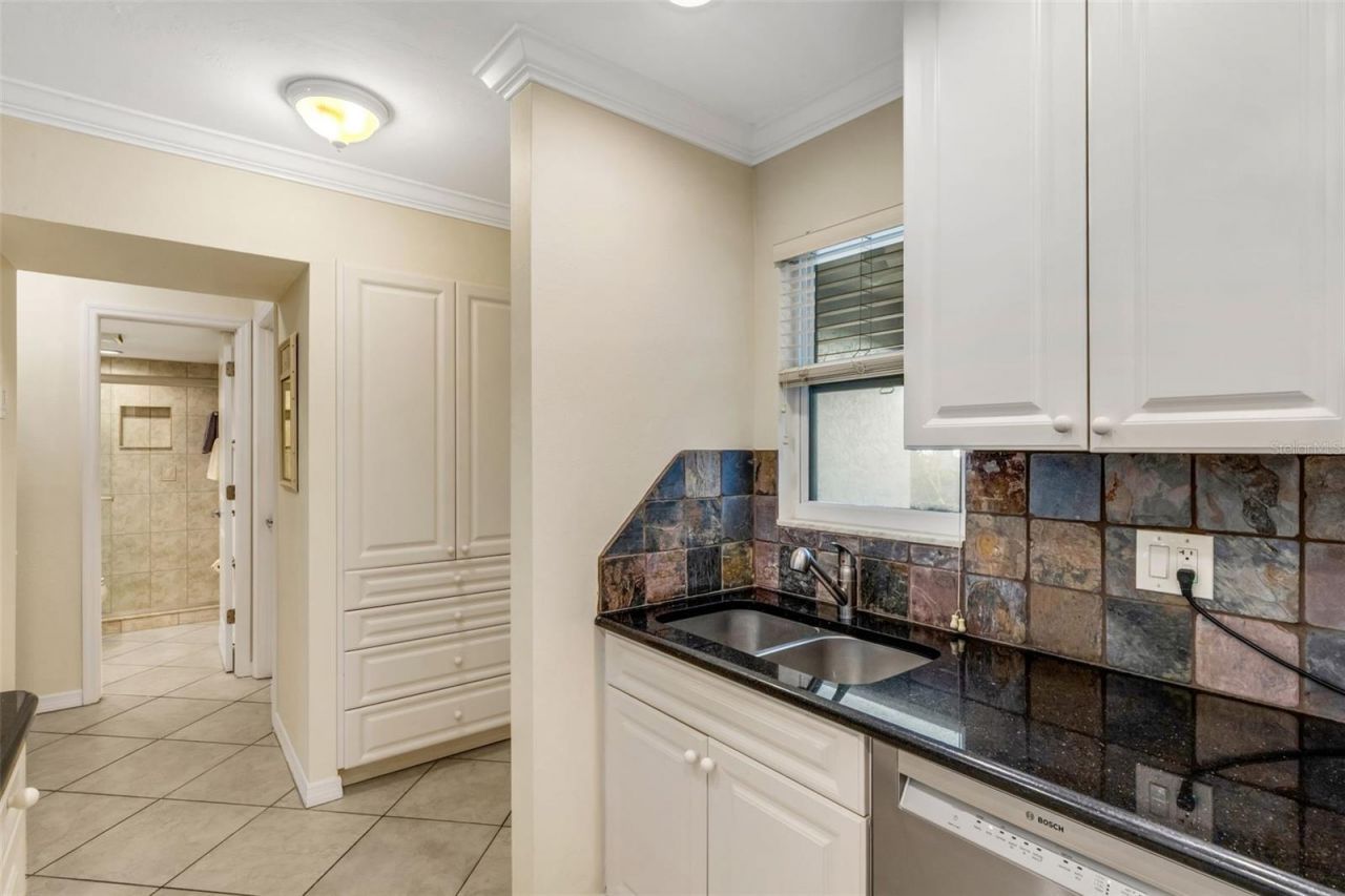 5661 Midnight Pass Road, Unit 401, Sarasota, FL 34242 Photo