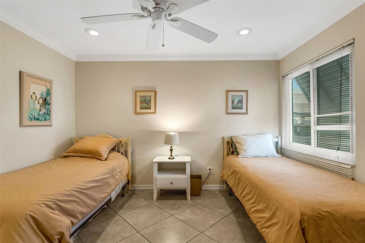 5661 Midnight Pass Road, Unit 401, Sarasota, FL 34242 Photo