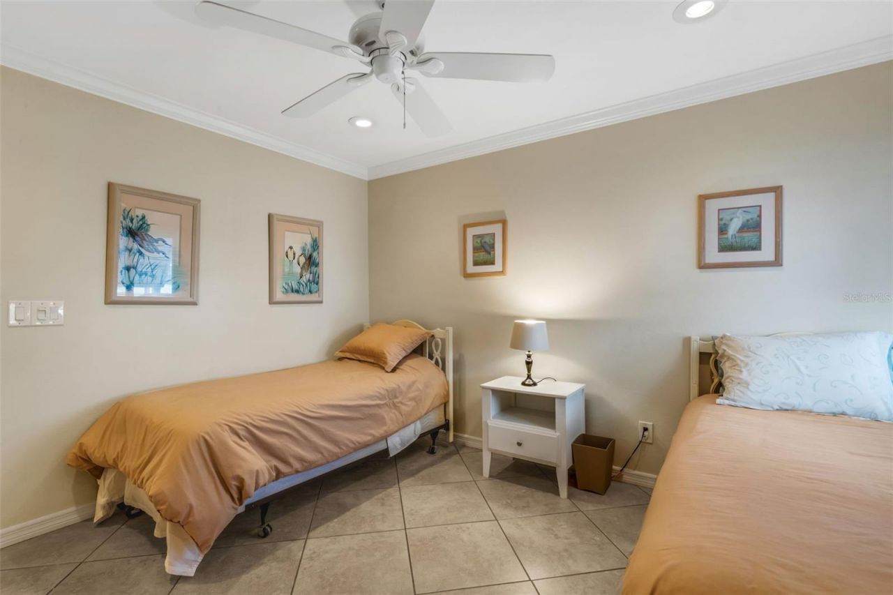 5661 Midnight Pass Road, Unit 401, Sarasota, FL 34242 Photo