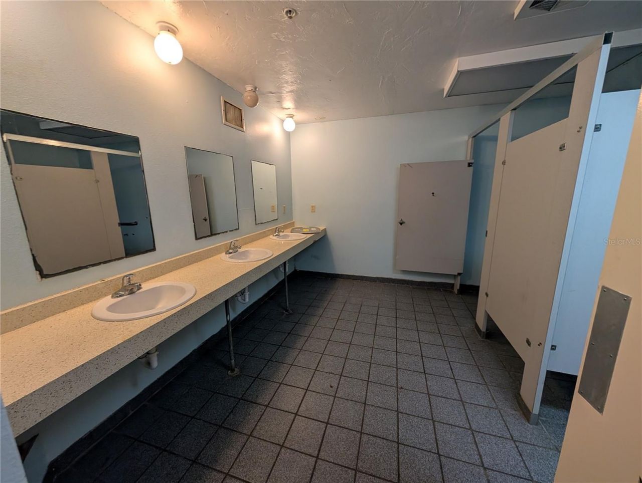 1027 9th Street W, Bradenton, FL 34205 Photo