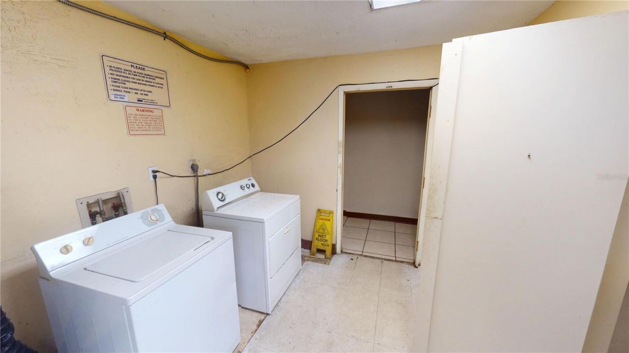 1027 9th Street W, Bradenton, FL 34205 Photo