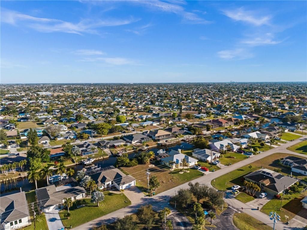 241 SW 40th St, Cape Coral, FL 33914 Photo