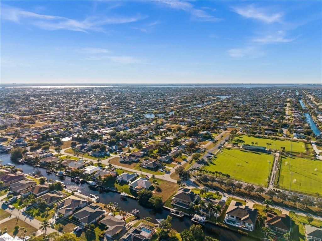 241 SW 40th St, Cape Coral, FL 33914 Photo