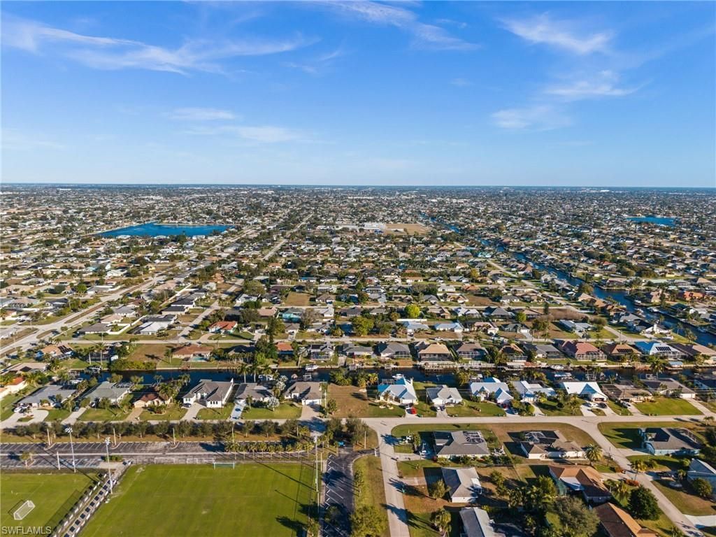 241 SW 40th St, Cape Coral, FL 33914 Photo