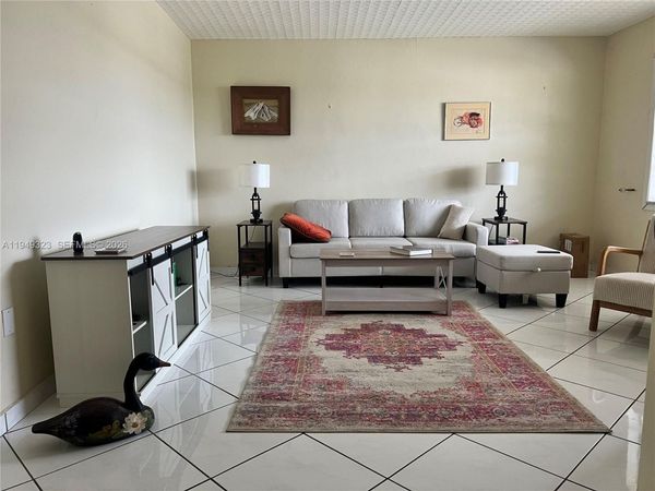 16750 NE 14th Ave, Unit 310, Miami, FL 33162