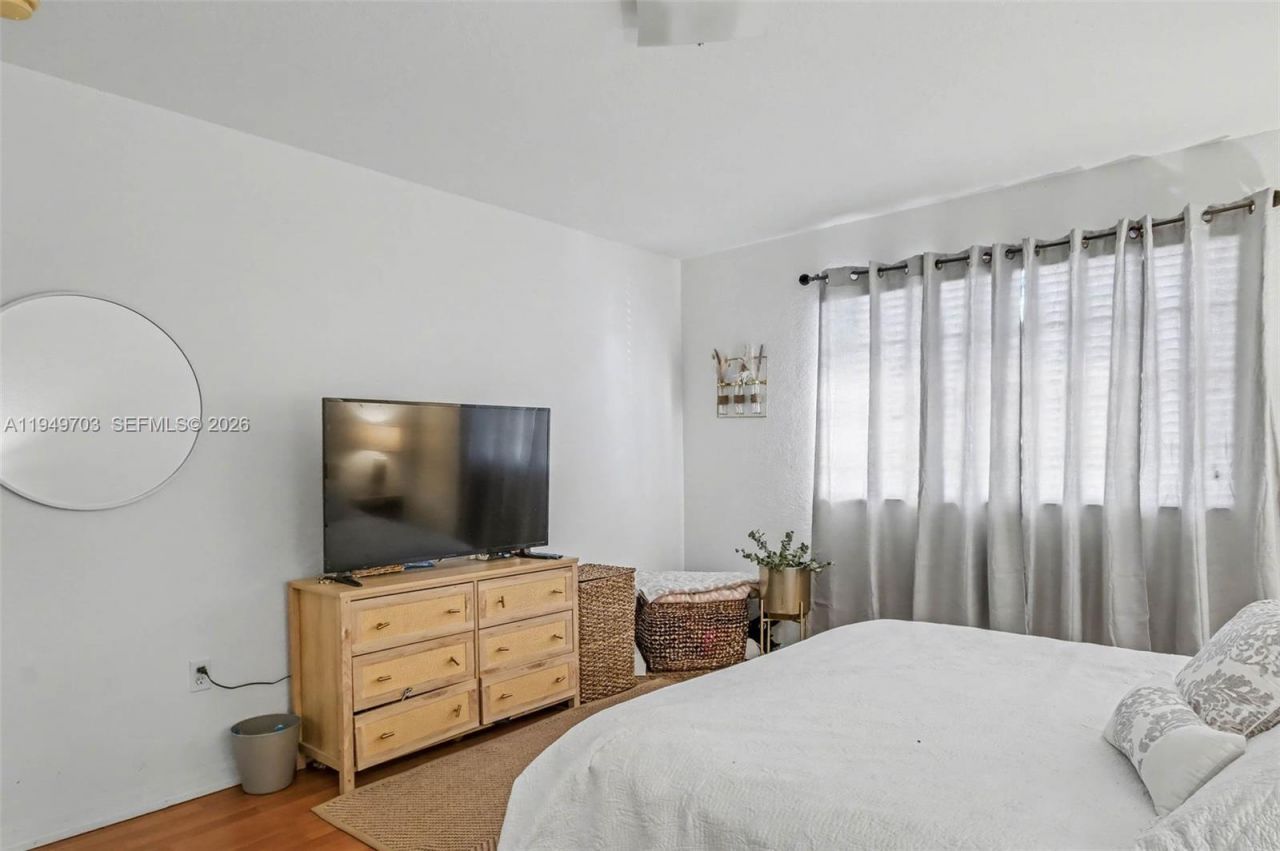 5719 NW 114th Ct, Unit 105, Doral, FL 33178 Photo