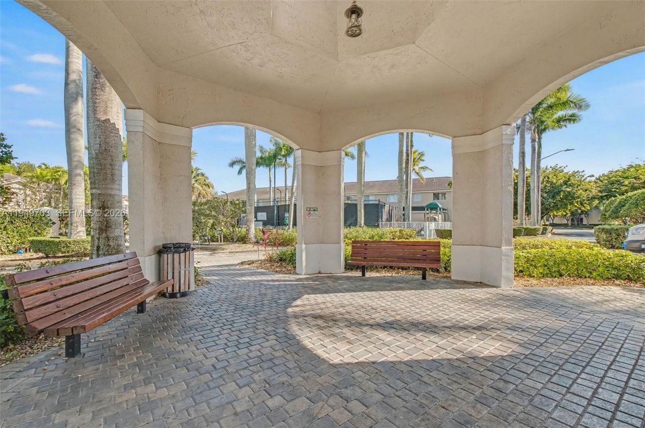 5719 NW 114th Ct, Unit 105, Doral, FL 33178 Photo