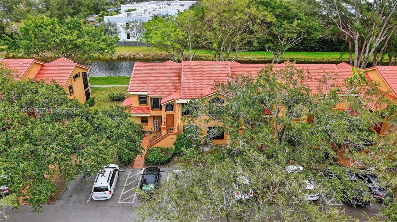 15505 N Miami Lakeway N, Unit 201, Miami Lakes, FL 33014 Photo