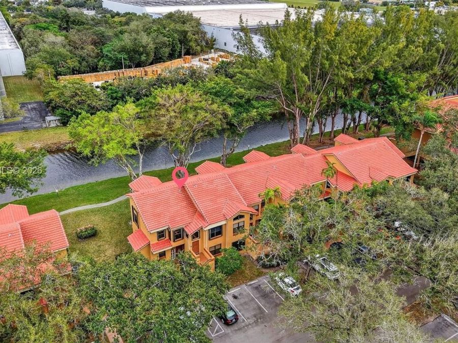 Property Image 40