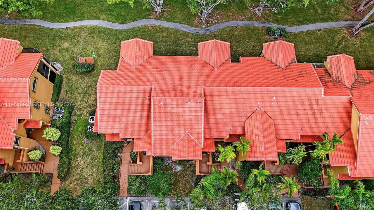 15505 N Miami Lakeway N, Unit 201, Miami Lakes, FL 33014 Photo