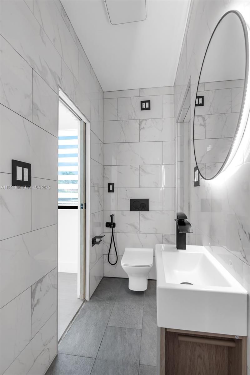 1293 SW 22nd Avenue, Miami, FL 33135 Photo