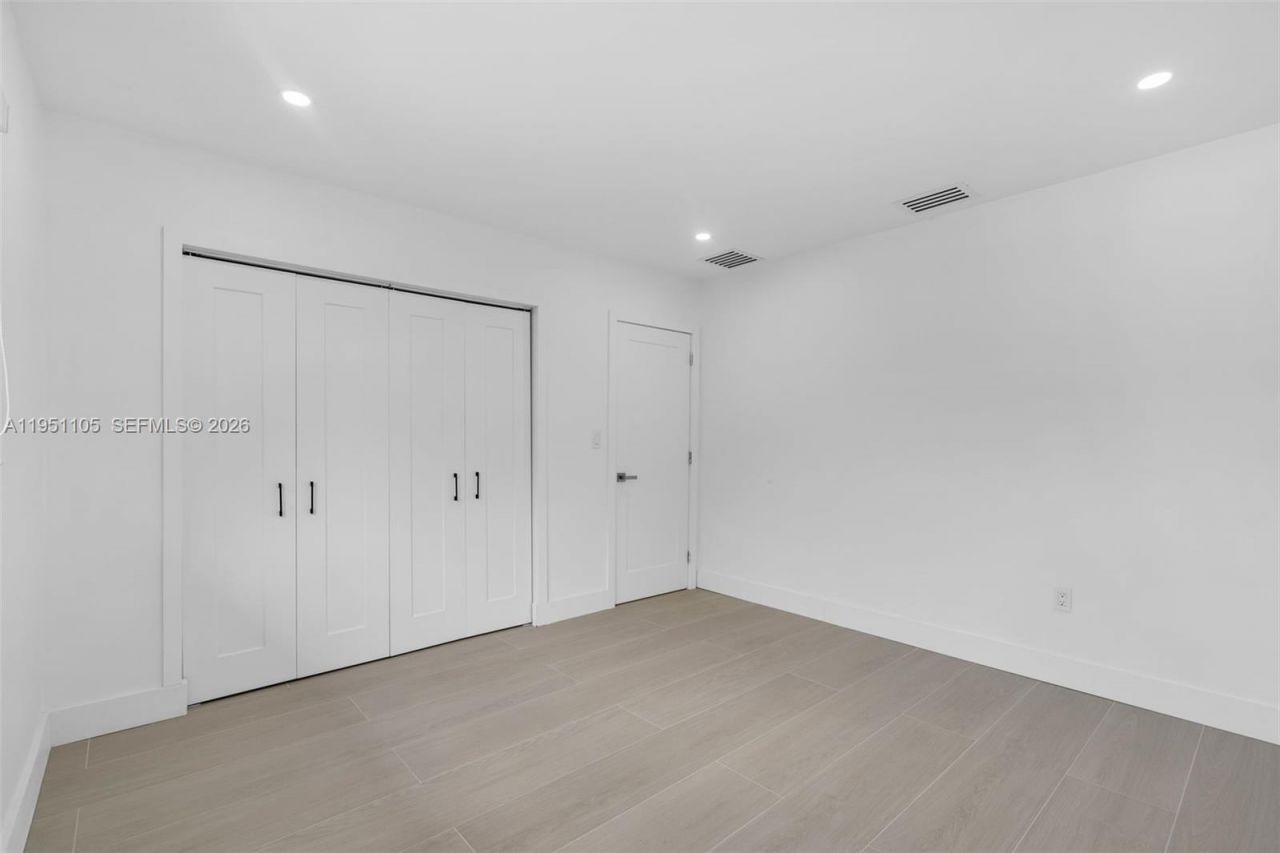 1293 SW 22nd Avenue, Miami, FL 33135 Photo