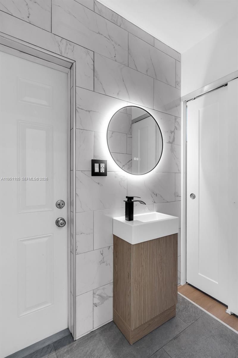 1293 SW 22nd Avenue, Miami, FL 33135 Photo