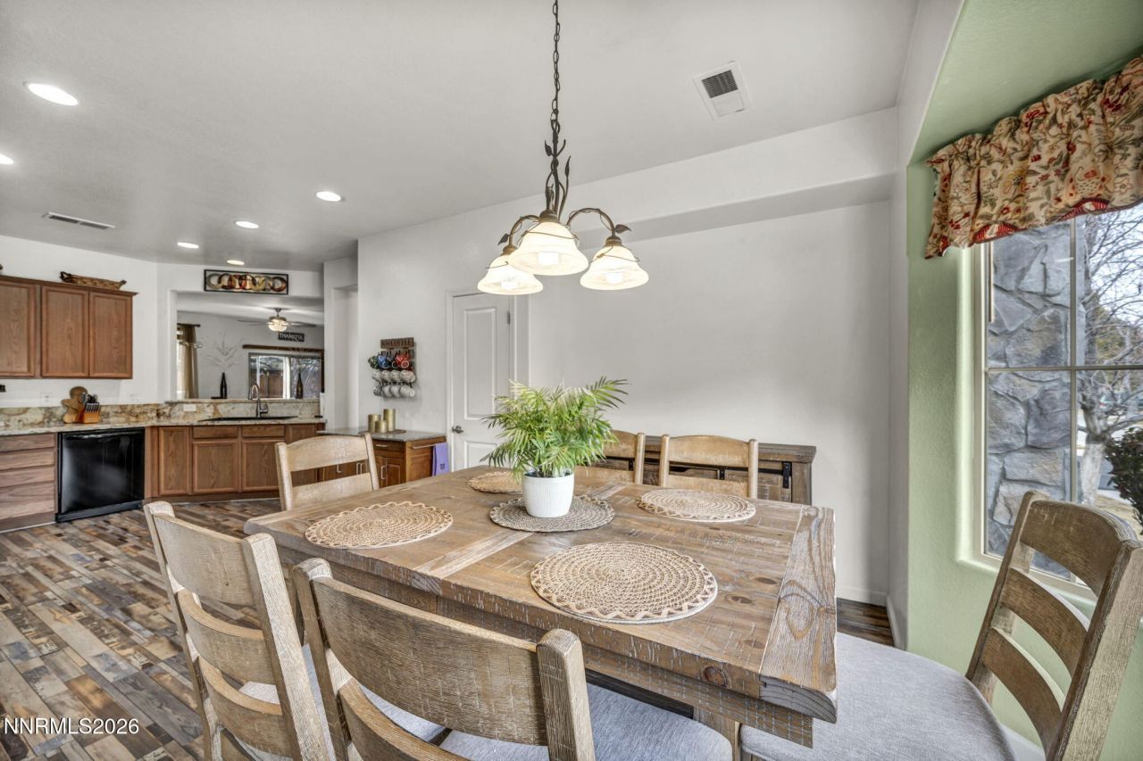 519 N Sand Crane Circle, Sparks, NV 89436 Photo