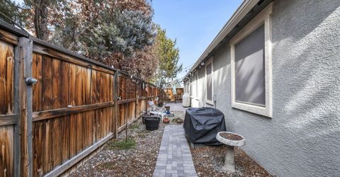 519 N Sand Crane Circle, Sparks, NV 89436 Photo
