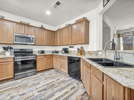 519 N Sand Crane Circle, Sparks, NV 89436 Photo