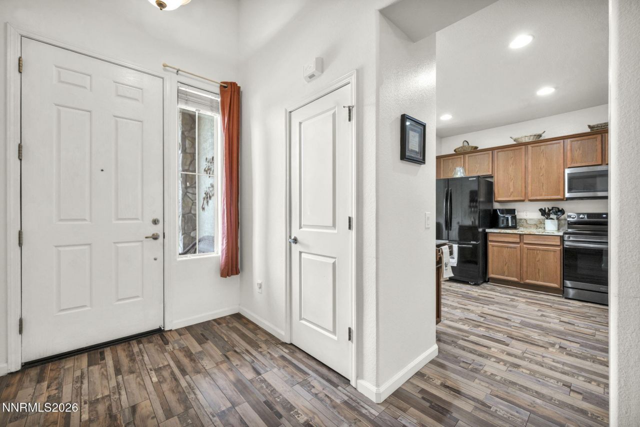 519 N Sand Crane Circle, Sparks, NV 89436 Photo