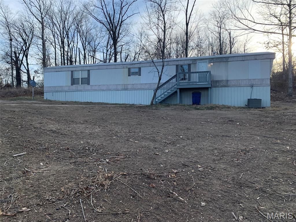 1322 Reiker Ford Road, Saint Clair, MO 63077 Main Photo