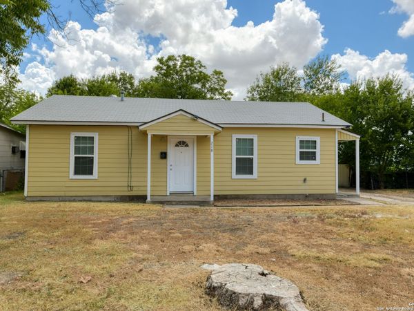 218 Waugh St., San Antonio, TX 78223